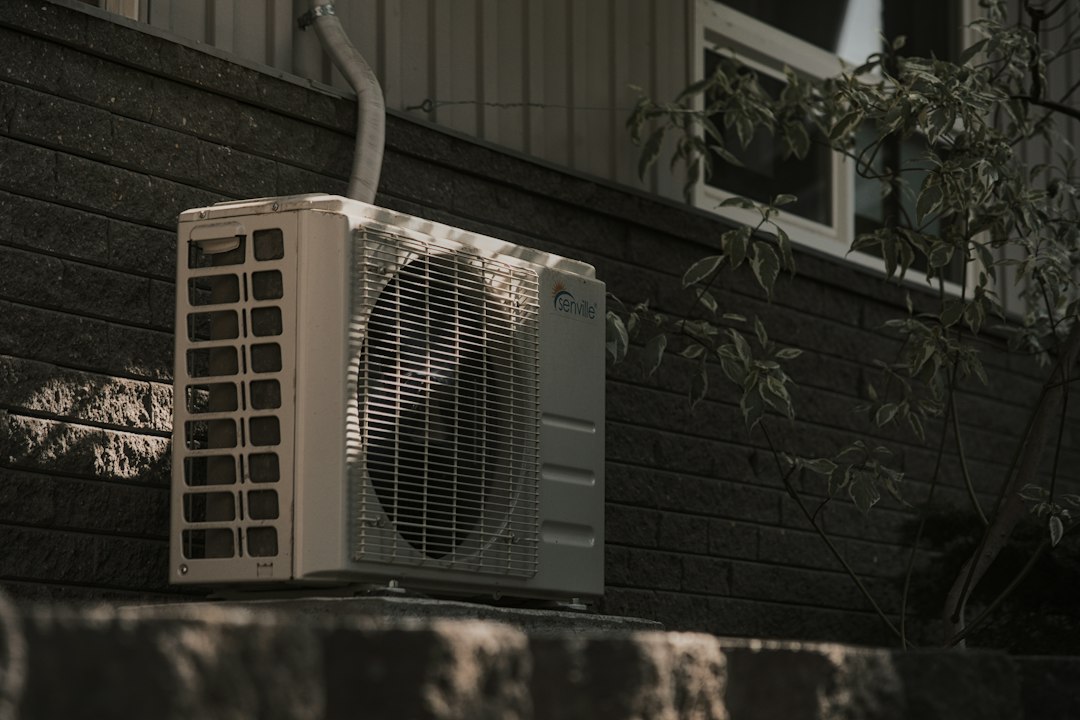 루버 자동개폐기 비용 — 실외기실 루버 1개 50만~73만원, 설치하면 뭐가 좋을까
